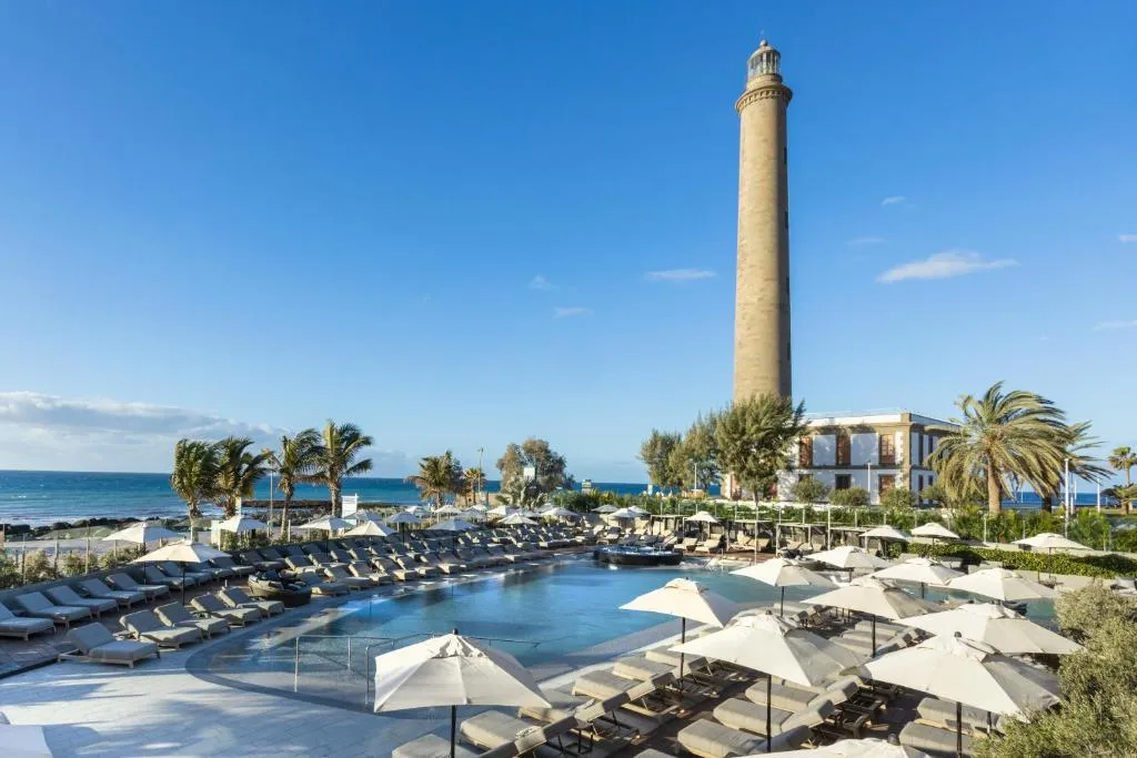 Hotel Faro, a Lopesan Collection Hotel - Adults Only，位于马斯帕洛马斯的酒店