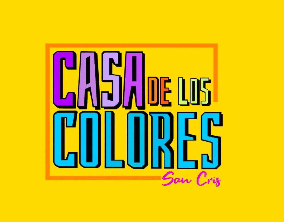 圣克里斯托瓦尔-德拉斯卡萨斯Casa de los colores San cris的一种有色标志,表示Casauce los echoes