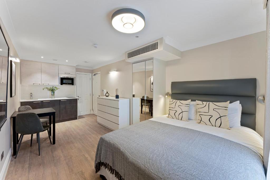 Cleveland Residences Paddington的厨房或小厨房
