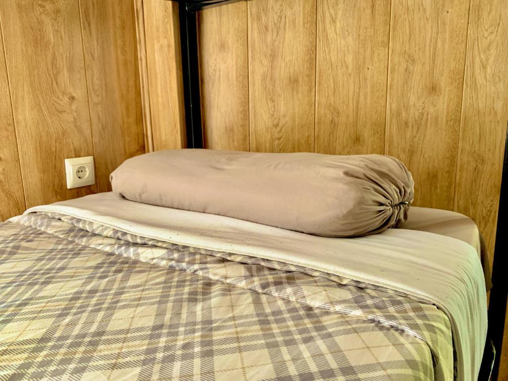 Hostel Best Stay客房内的一张或多张床位
