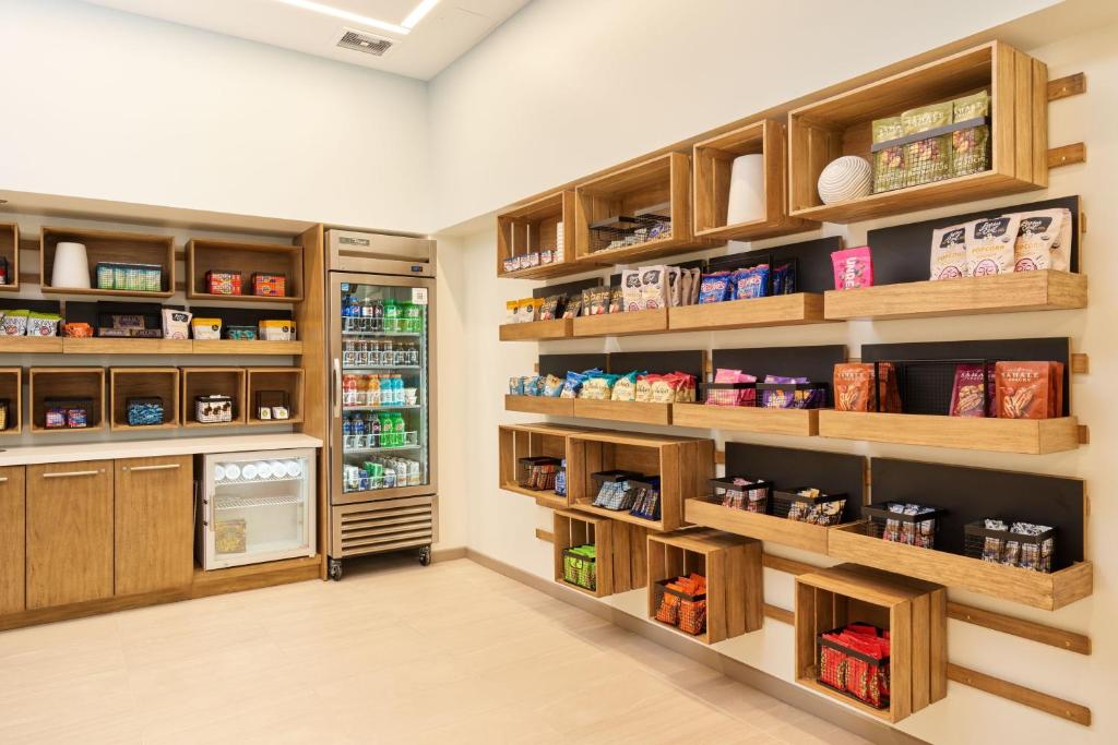 Element Chattanooga East的厨房或小厨房