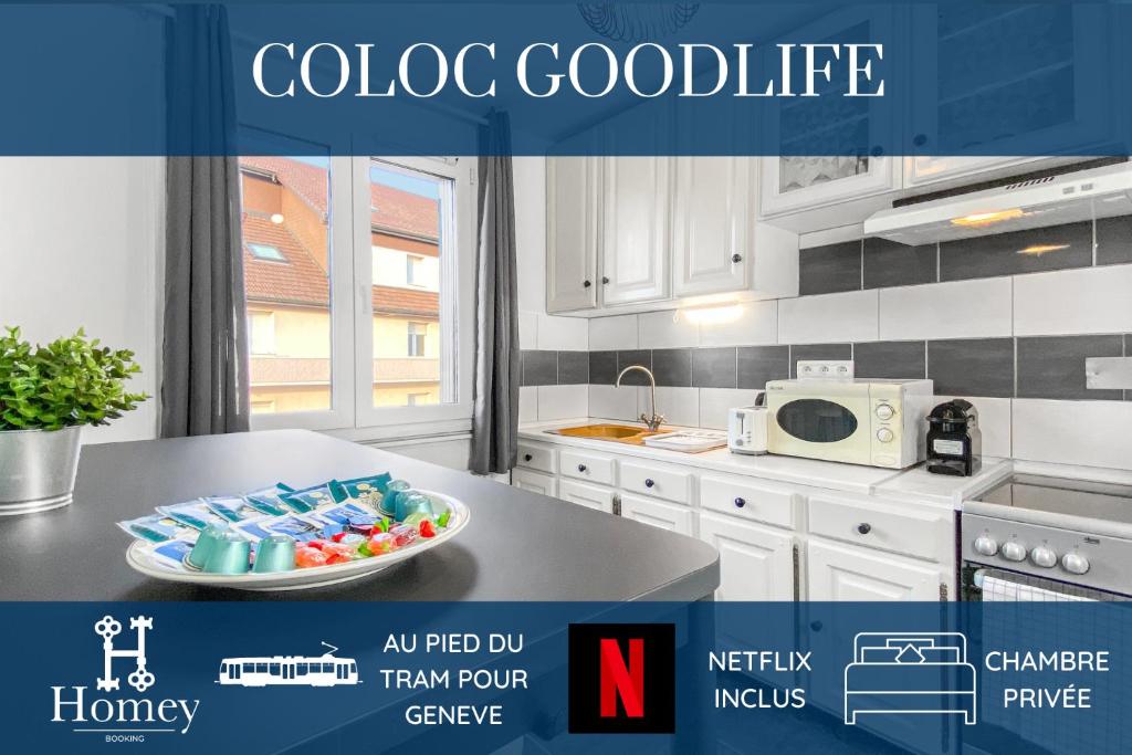 安姆比利HOMEY Coloc goodLife - Colocation moderne - Chambres privées - Wifi et Netflix - Au pied du tram pour Genève的带有一盘食物的厨房杂志广告