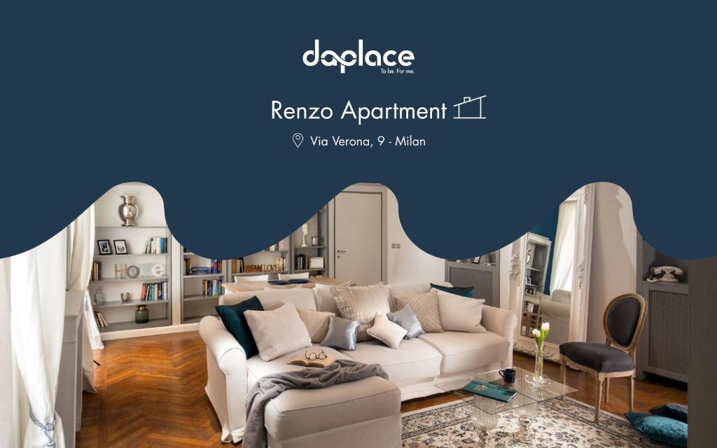 米兰Daplace - Renzo Apartment的客厅配有白色沙发和蓝色背景