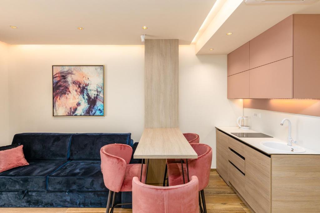 Hotel Vila Hedonija的休息区