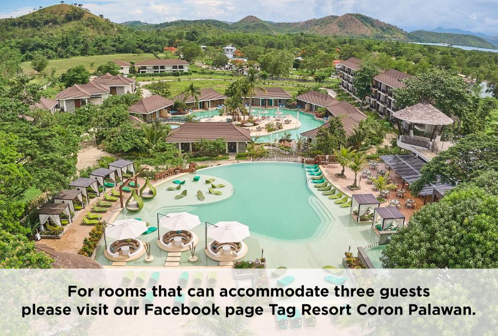 科隆Tag Resort的度假村游泳池的图片