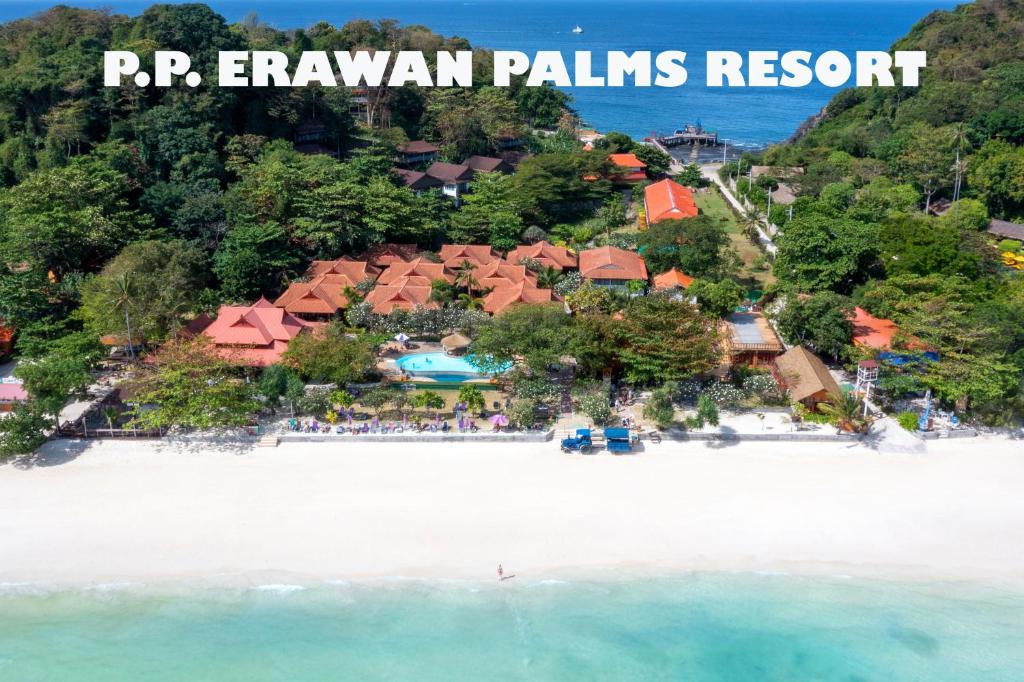 皮皮岛PP Erawan Palms Resort- SHA Extra Plus的享有夏威夷棕榈度假村的空中景致