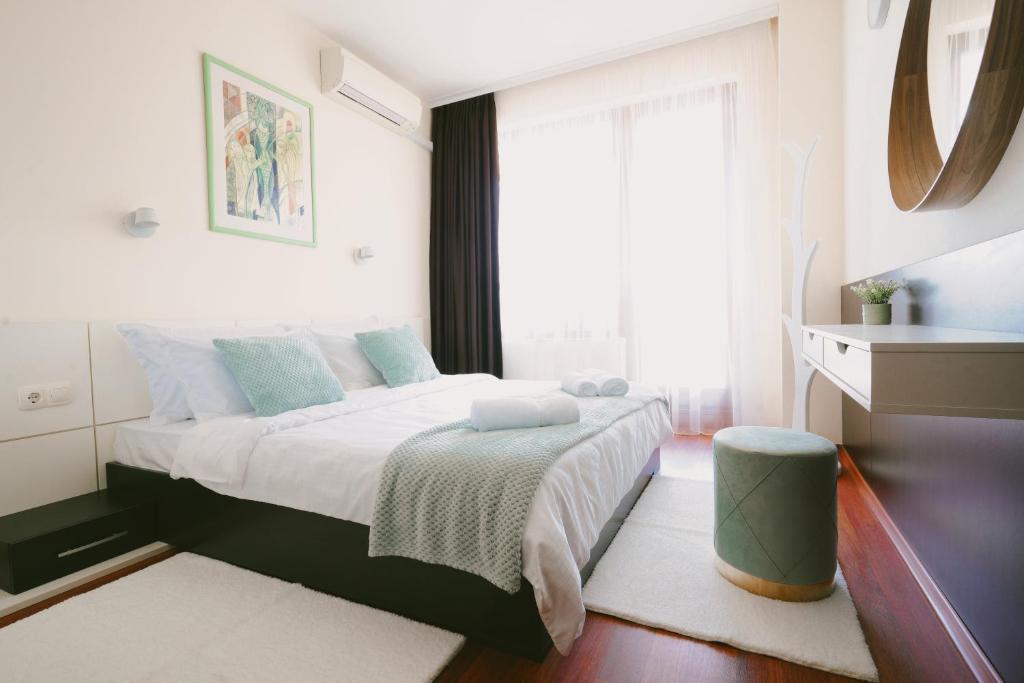 Golden Sands Two Bedroom apartment on the beach金沙（2024最新房价）