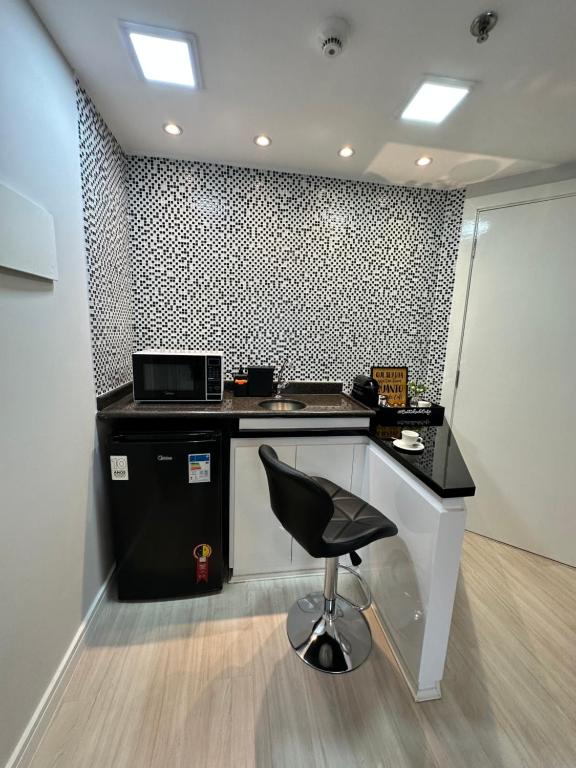 Sao Paulo Ibirapuera Privilege - Suite Deluxe的厨房或小厨房