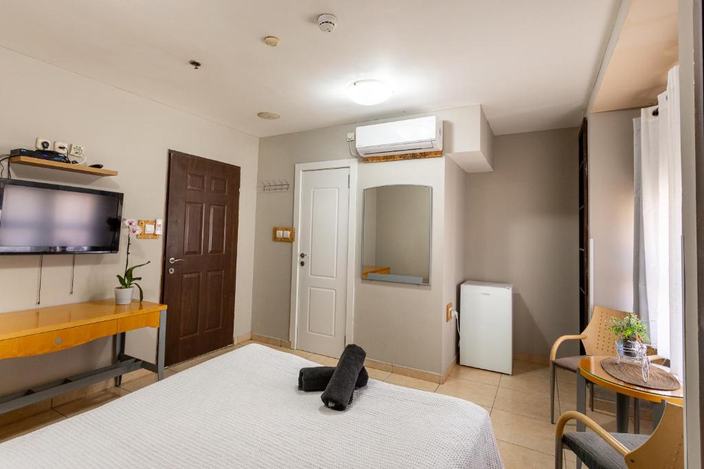 Little Prince Hostel-5 Min Walk To The Beach客房内的一张或多张床位