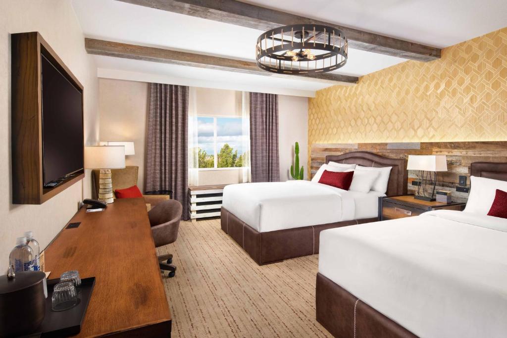 Silverton Casino Lodge客房内的一张或多张床位