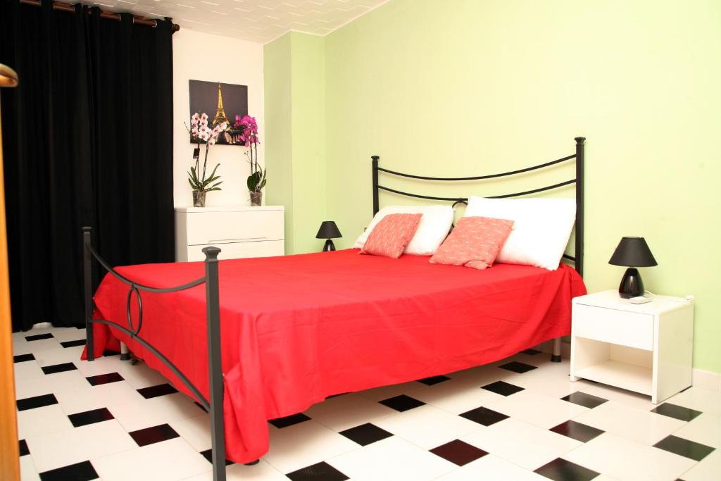 De Amicis Apartment客房内的一张或多张床位