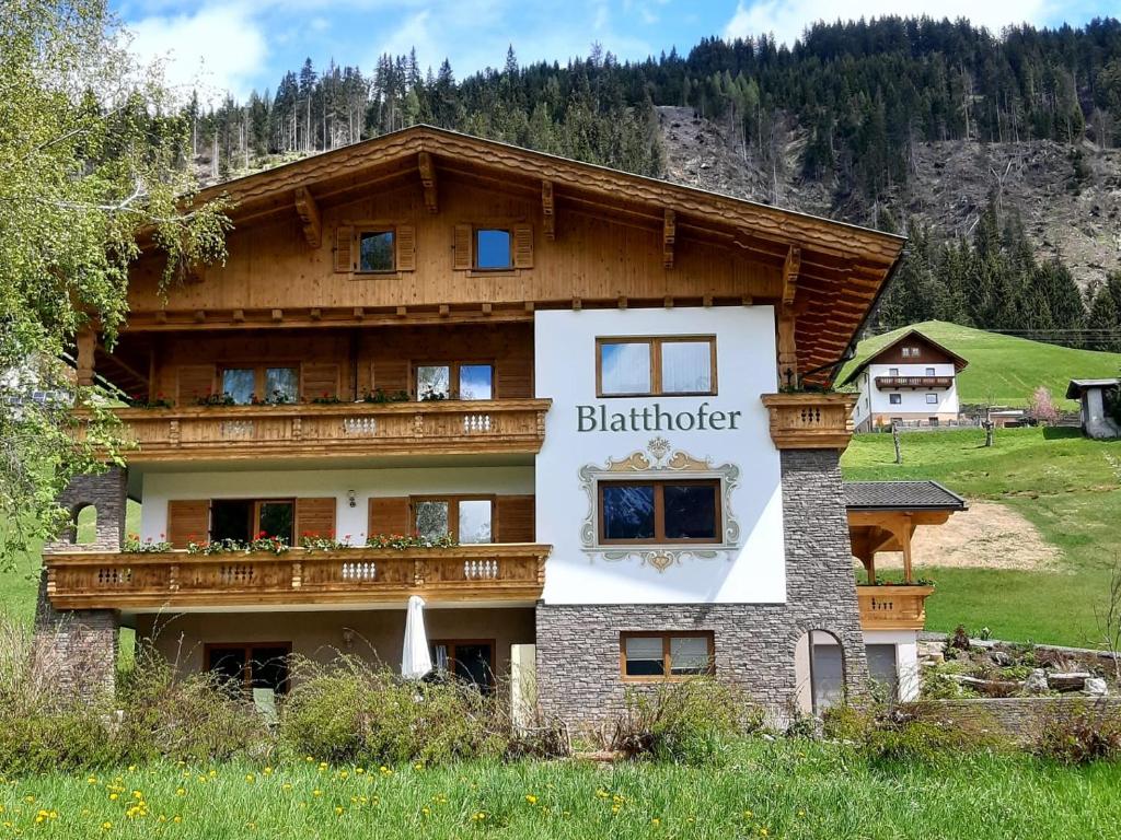 Haus Blatthofer平面图