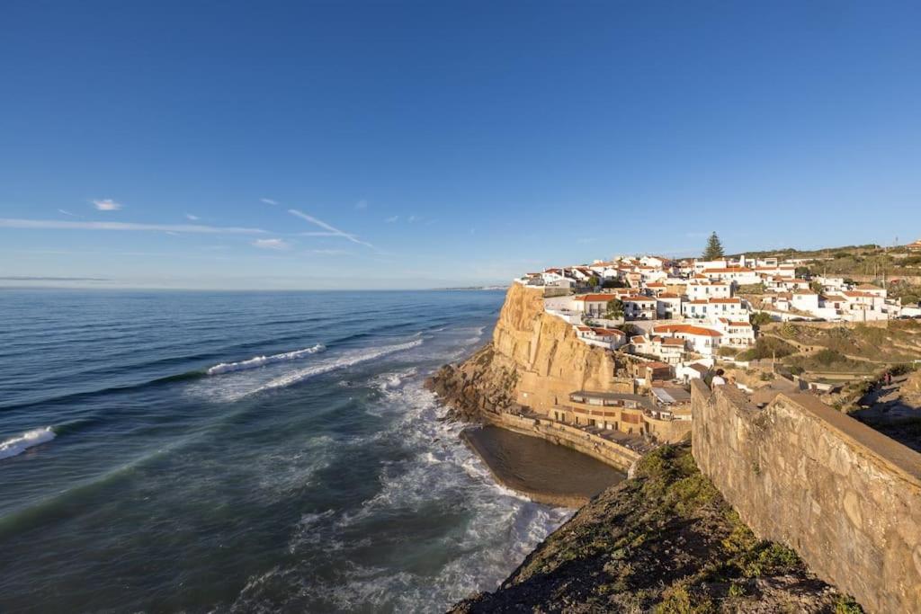 Amazing front sea house Azenhas do Mar Sintra预订_Amazing front sea