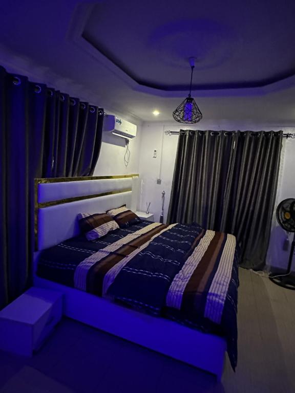 3 Bedrooms Duplex客房内的一张或多张床位
