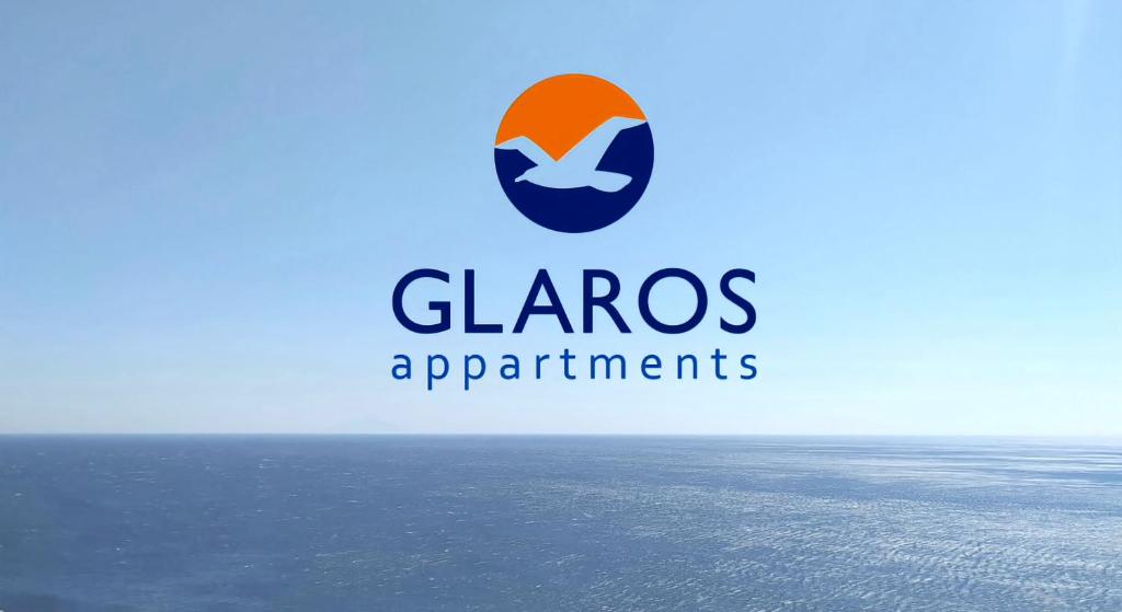 奈德里Glaros Apartments的用于clasos应用操作的标志