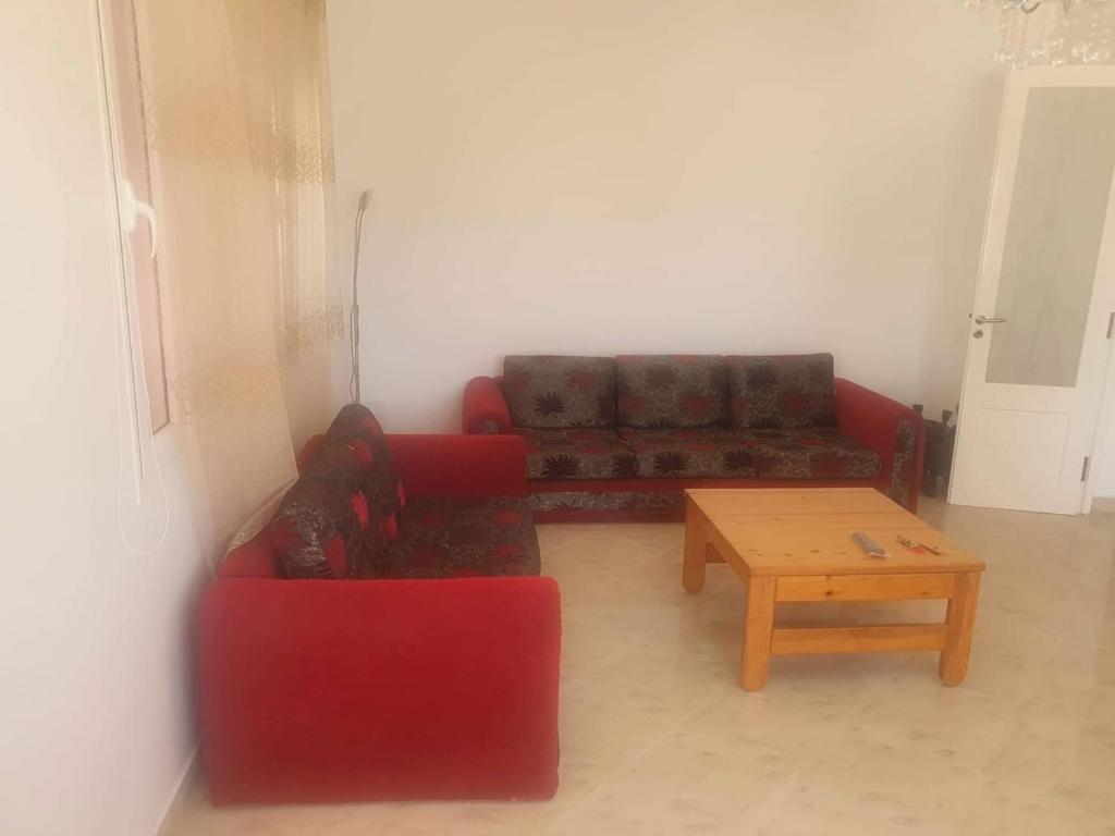 纳布勒Maison a louer a sidi el mahrsi nabeul ( Hammamet ) 2023最新房价