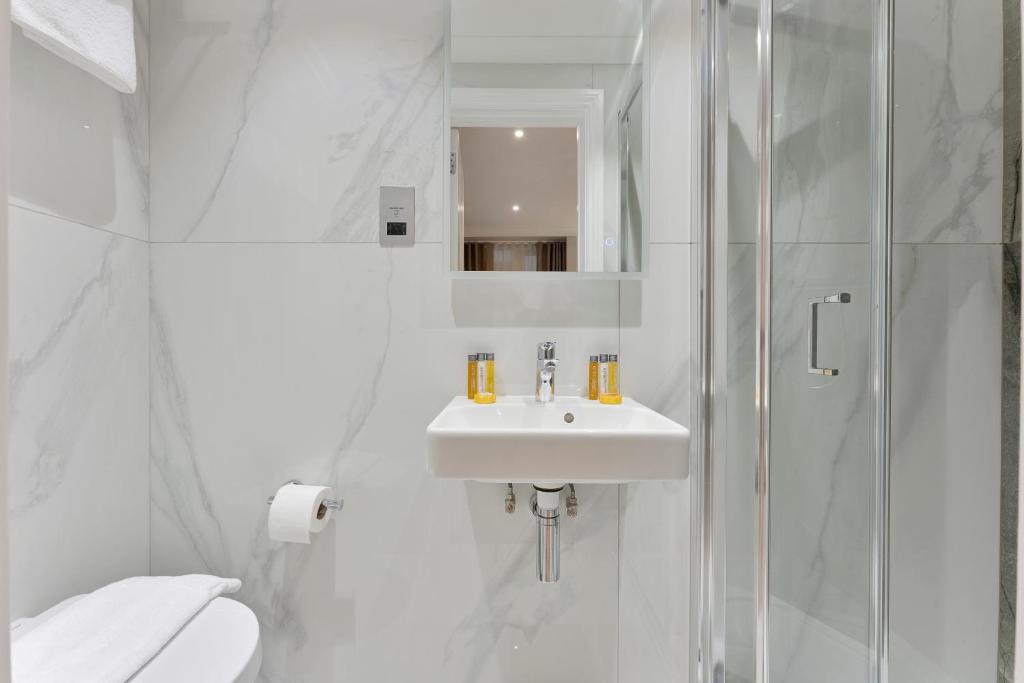 Cleveland Residences Paddington的一间浴室