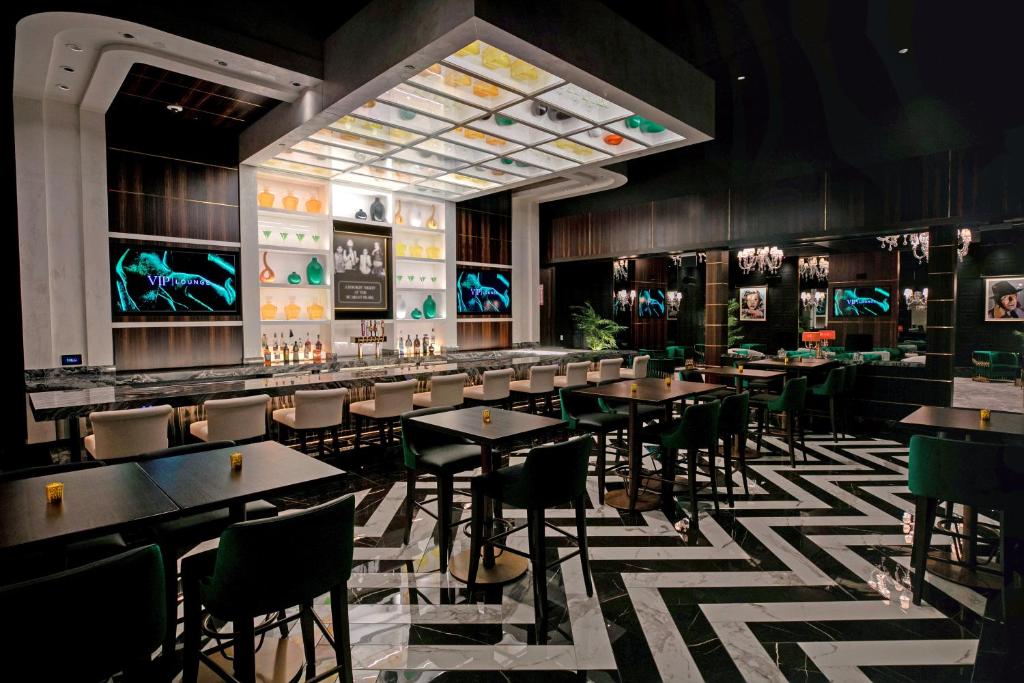 斯卡尔洛特珍珠度假酒店餐厅或其他用餐的地方