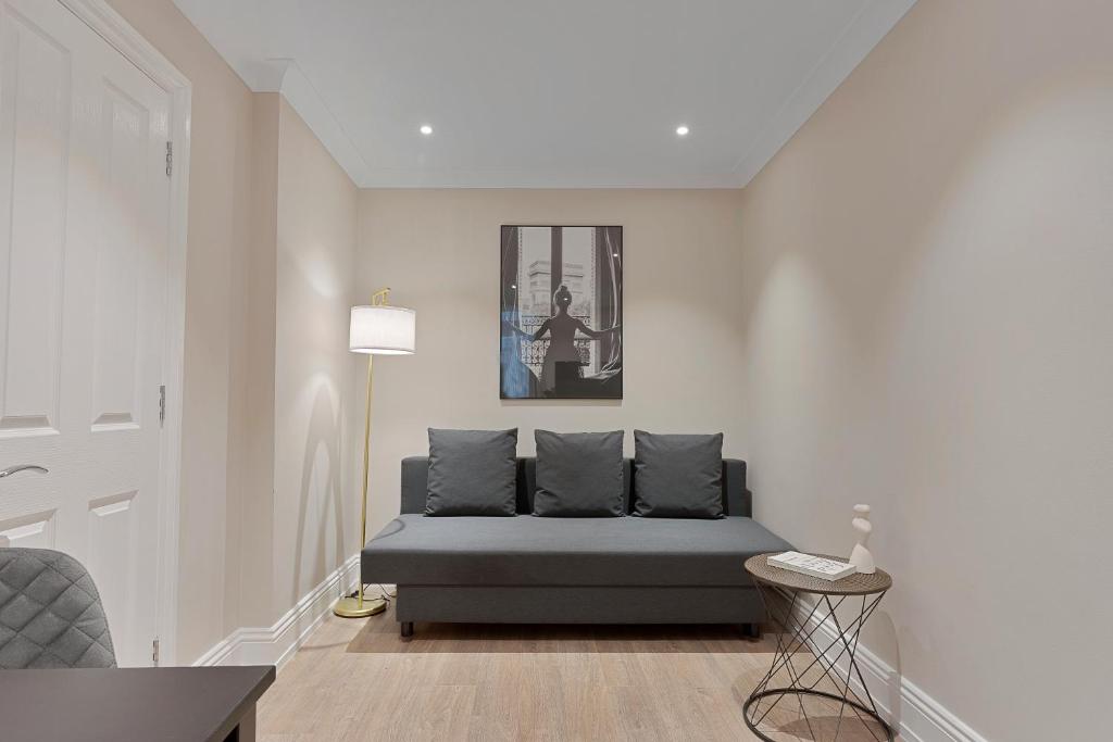 Cleveland Residences Paddington的休息区