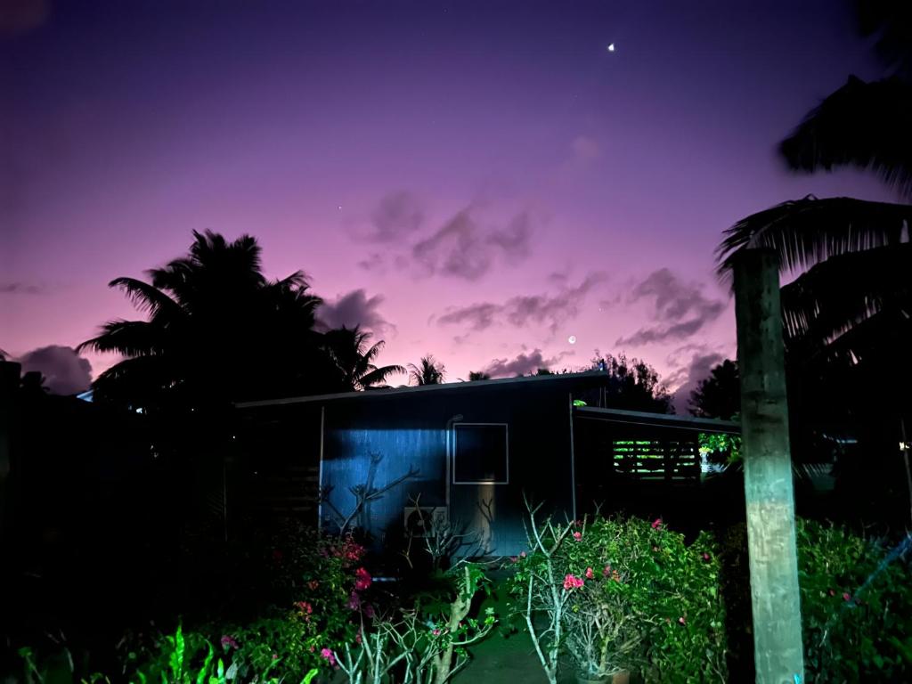 AmuriRangiriri Vacay的紫色天空之夜度假屋