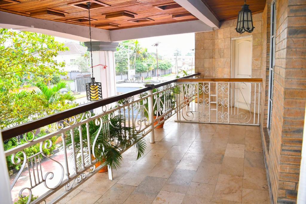 Shamrockmanor(TheResidence)的阳台或露台