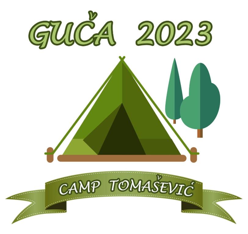 古察Camp Tomasevic的绿色帐篷和危地马拉旗