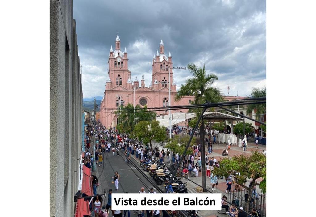 Apartamento Familiar Buga - Basílica señor de los milagros平面图