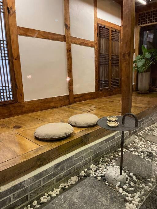 Bow Hanok House平面图