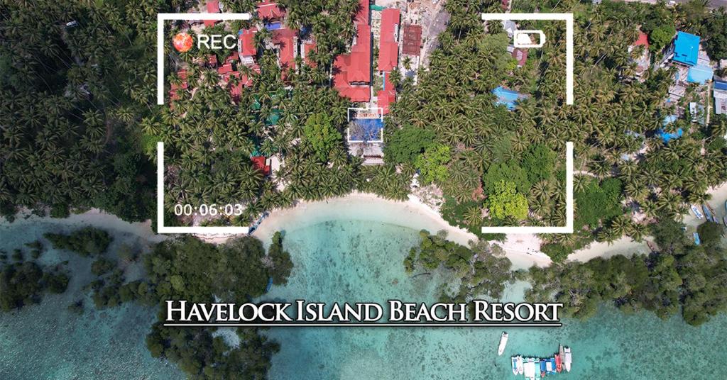 哈夫洛克岛Havelock Island Beach Resort的享有岛屿海滩度假村的空中景致