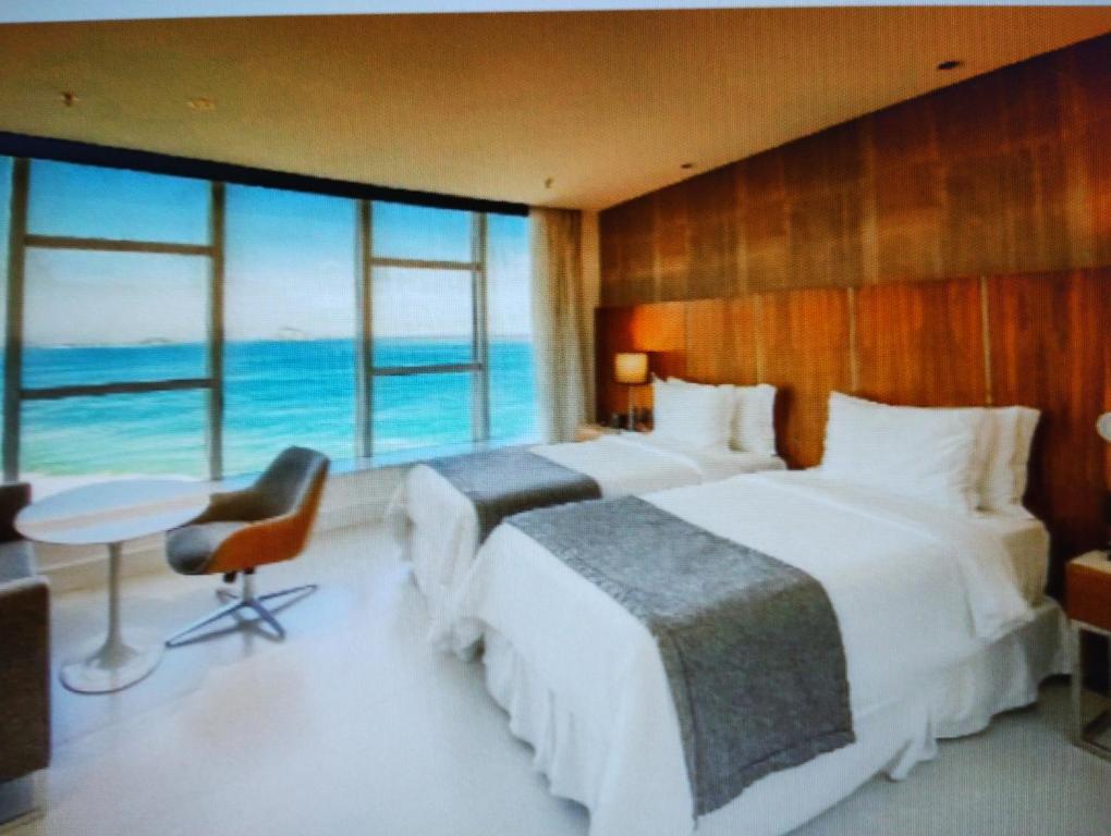 里约热内卢Hotel Nacional的海景客房 - 带两张床