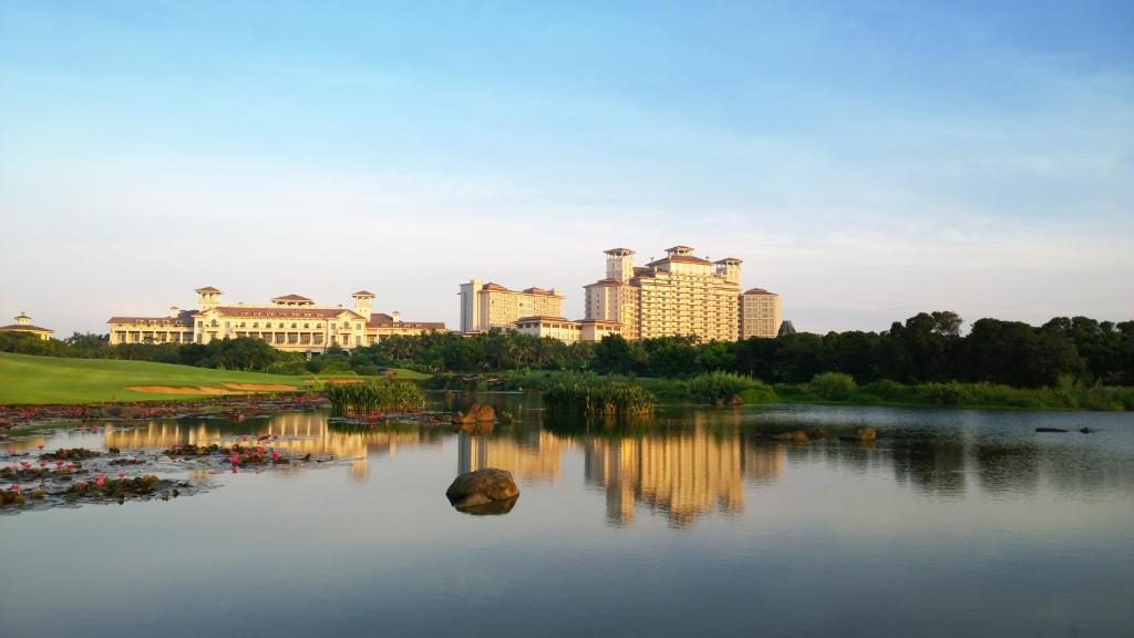 海口觀瀾湖度假景區門票多少(海口觀瀾湖度假景區門票多少錢)