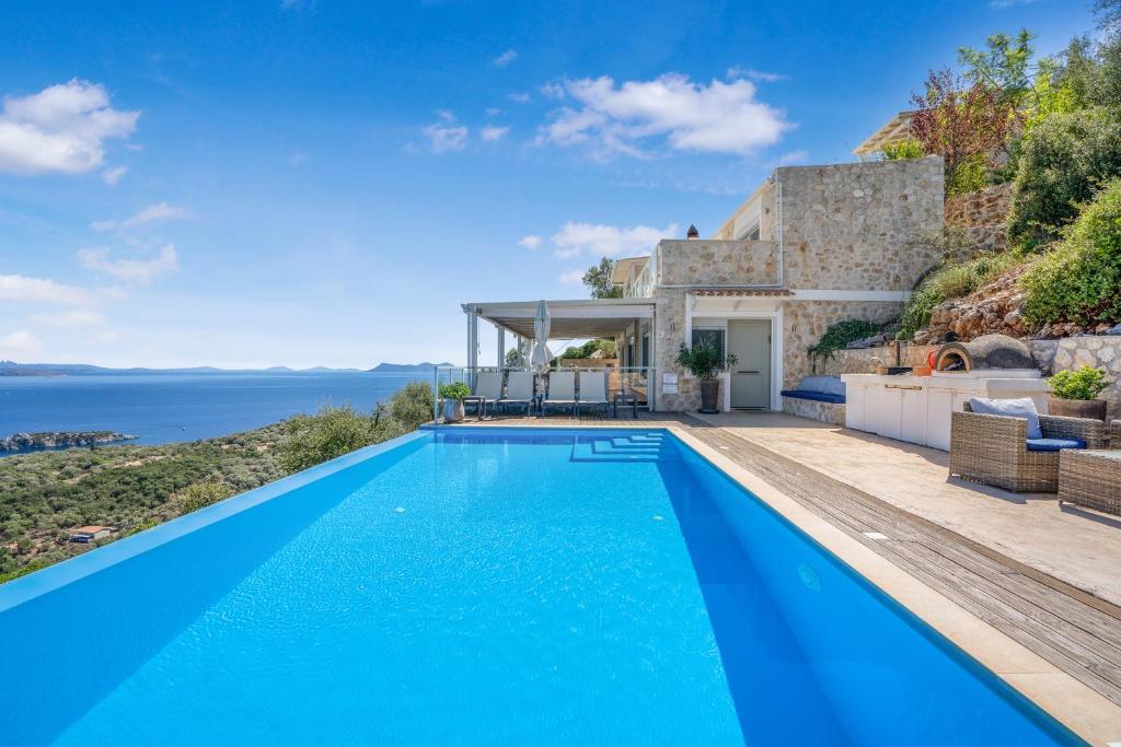塞沃塔Alfresco Villas的别墅 - 带海景游泳池