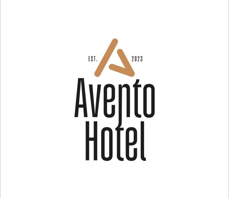 汉诺威Avento Hotel Hannover的阿根廷酒店标志