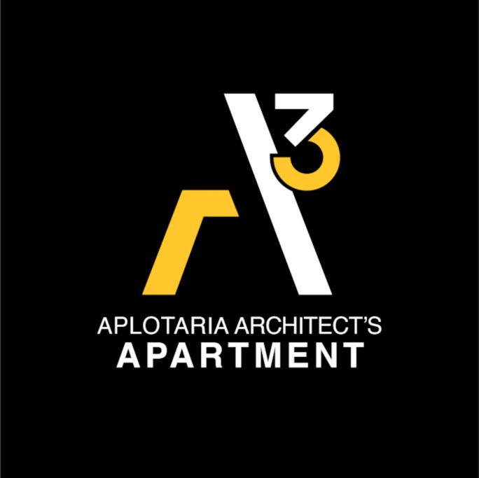 希俄斯A3_Aplotaria Architect's Apartment的黄色和白色字母k和标志