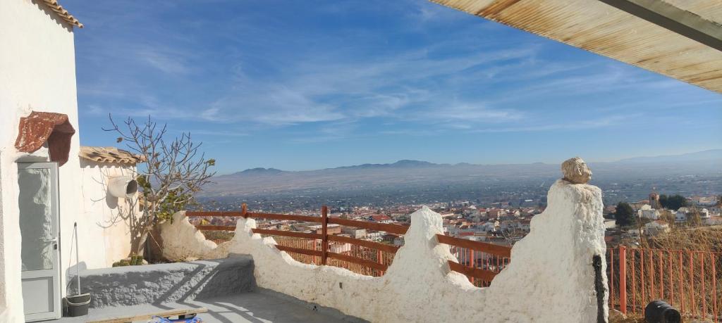 巴萨Cuevas Althea的房屋的阳台享有风景。