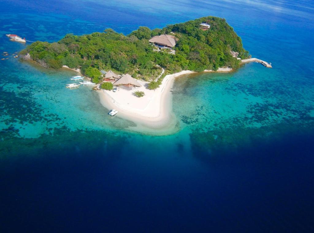 泰泰NoaNoa Private Island的海洋岛屿的空中景观