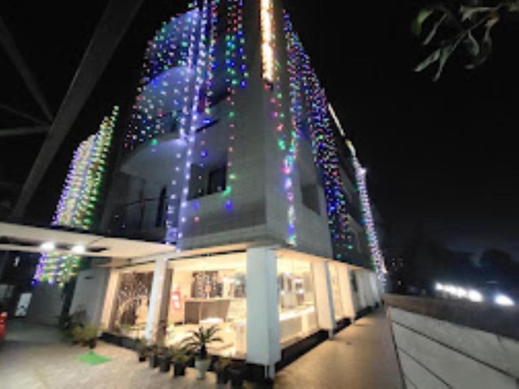 Airport Guest House Guwahati平面图