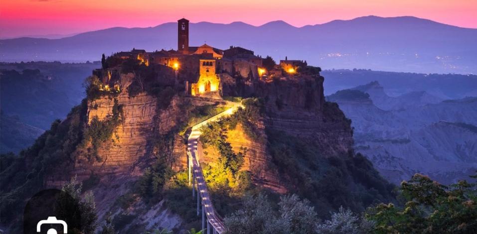 巴尼奥雷焦Marcella va a Civita的山顶的城堡