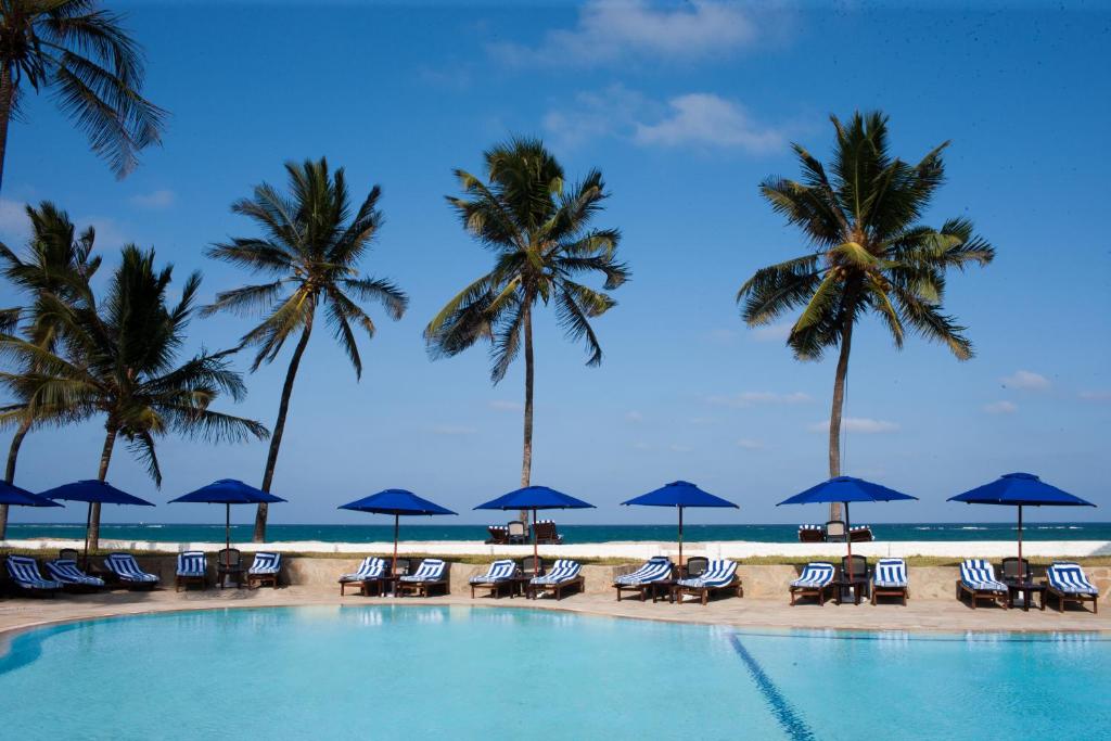 迪亚尼海滩蓝花楹印度洋海滩度假村的相册照片