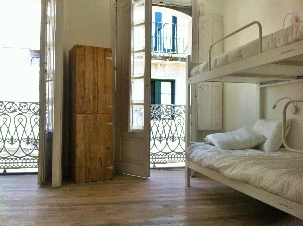 蓬特韦德拉慢城旅馆客房内的一张或多张双层床