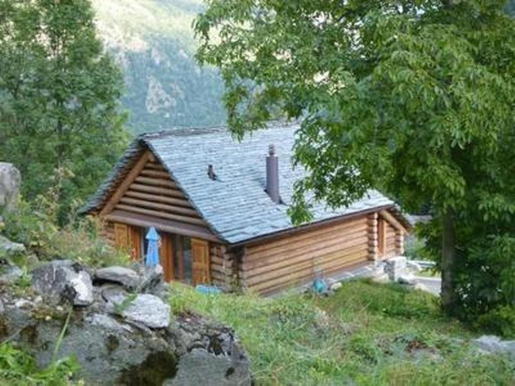 PecciaCasa Isabella - b48559的山中小木屋