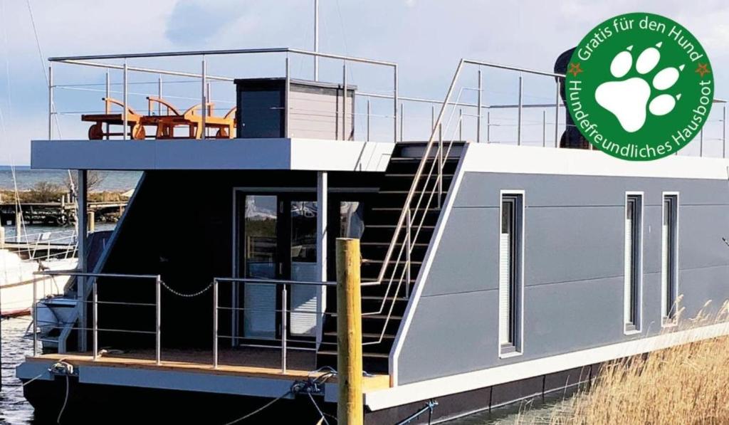 TorrigHausboot Moby Chic mit Dachterrasse in Kragenæs auf Lolland/DK的相册照片