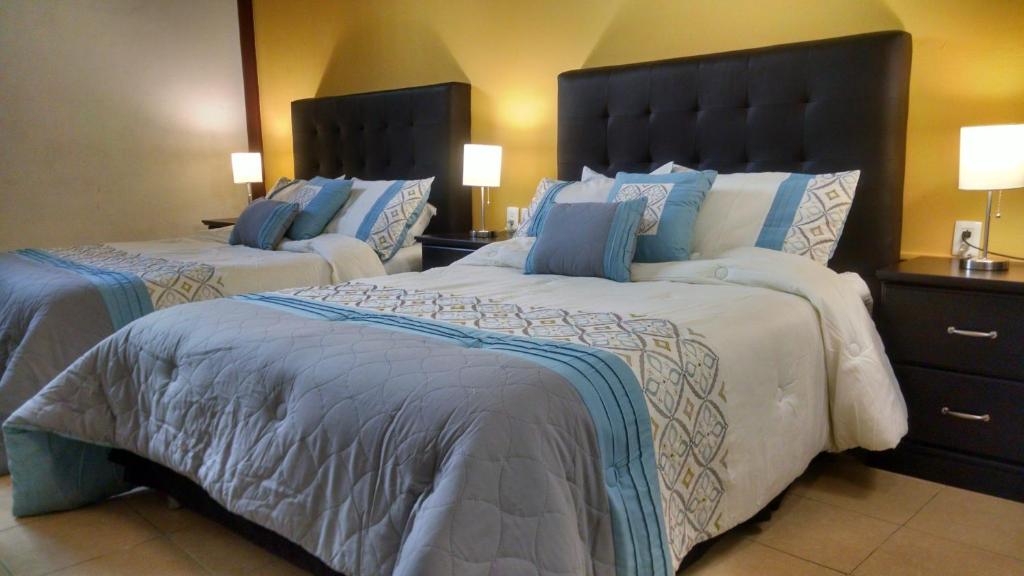 玛雅阿金佩赫酒店客房内的一张或多张床位