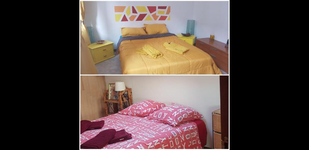 马赛Bed and breakfast chez l'habitant的卧室两张照片,配有一张床和一张沙发