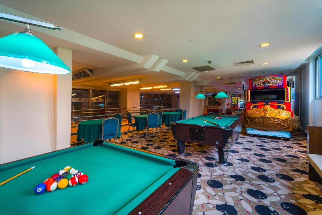 Concorde De Luxe Resort Lara Antalya- Prive Ultra All Inclusive内的一张台球桌