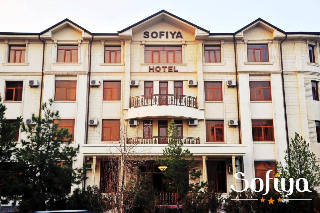 塔什干Sofiya Tashkent Hotel的索菲亚市酒店