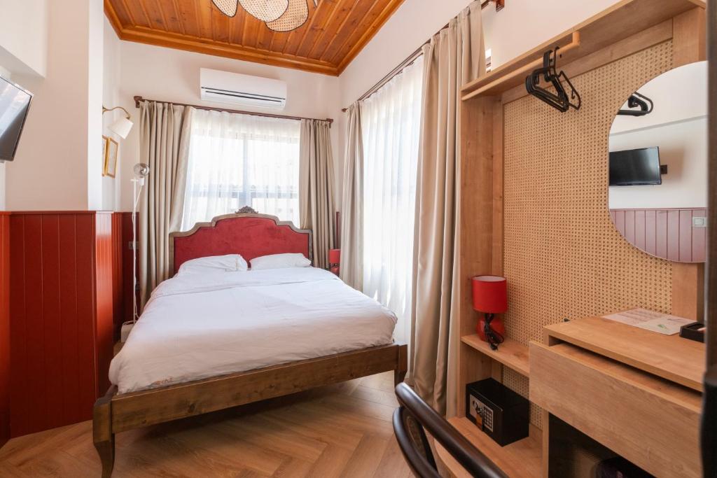 Saye Konak Hotel &#39; Kaleiçi&amp;Oldtown&#39;客房内的一张或多张床位