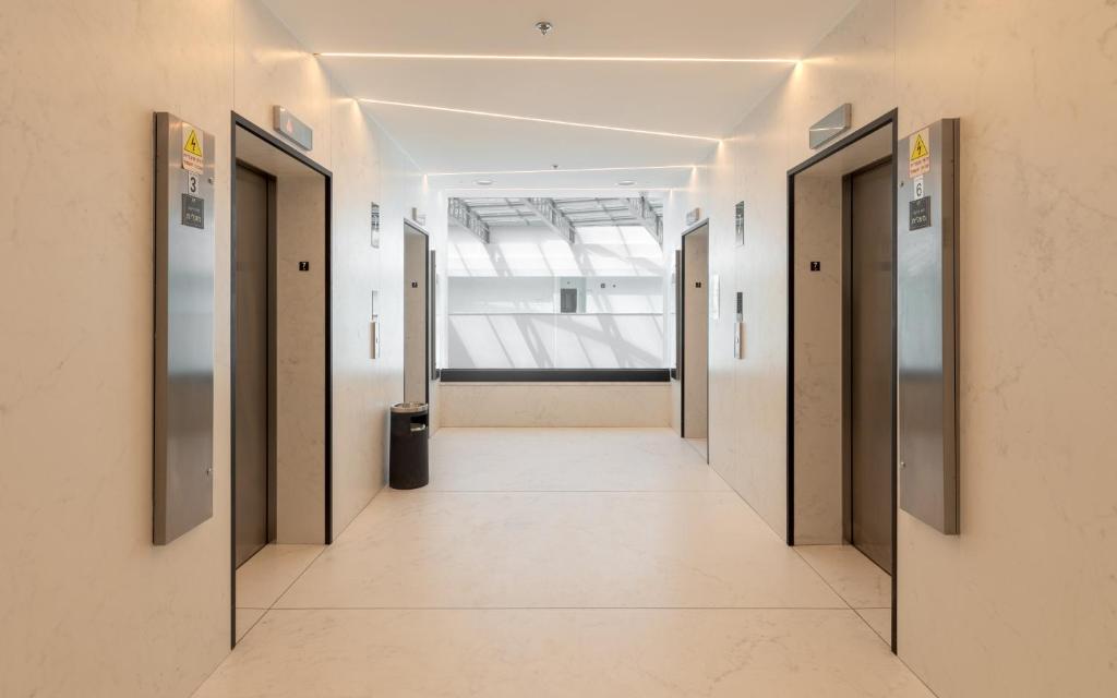 Nathan&#39;s Suites On The Beach平面图