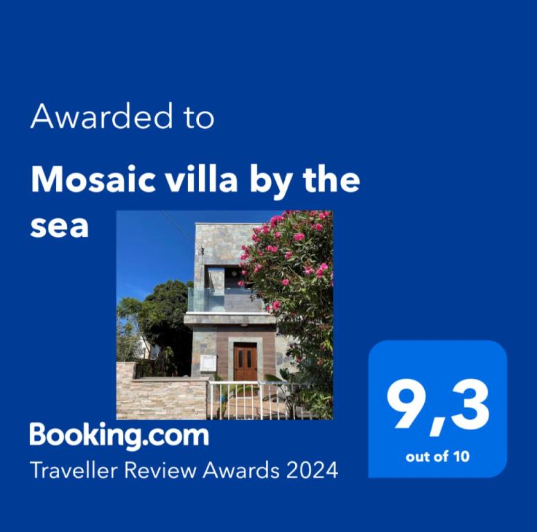 普罗塔拉斯Mosaic villa by the sea的一张被授予海滨马赛克别墅的房屋照片
