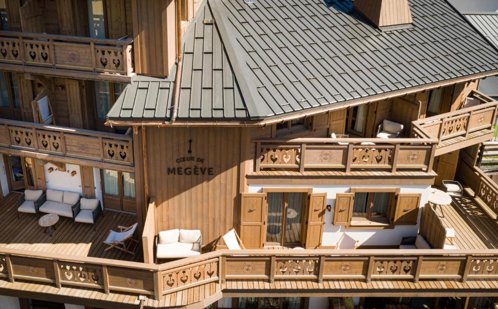 梅杰夫Coeur de Megève的房屋模型的头顶景观
